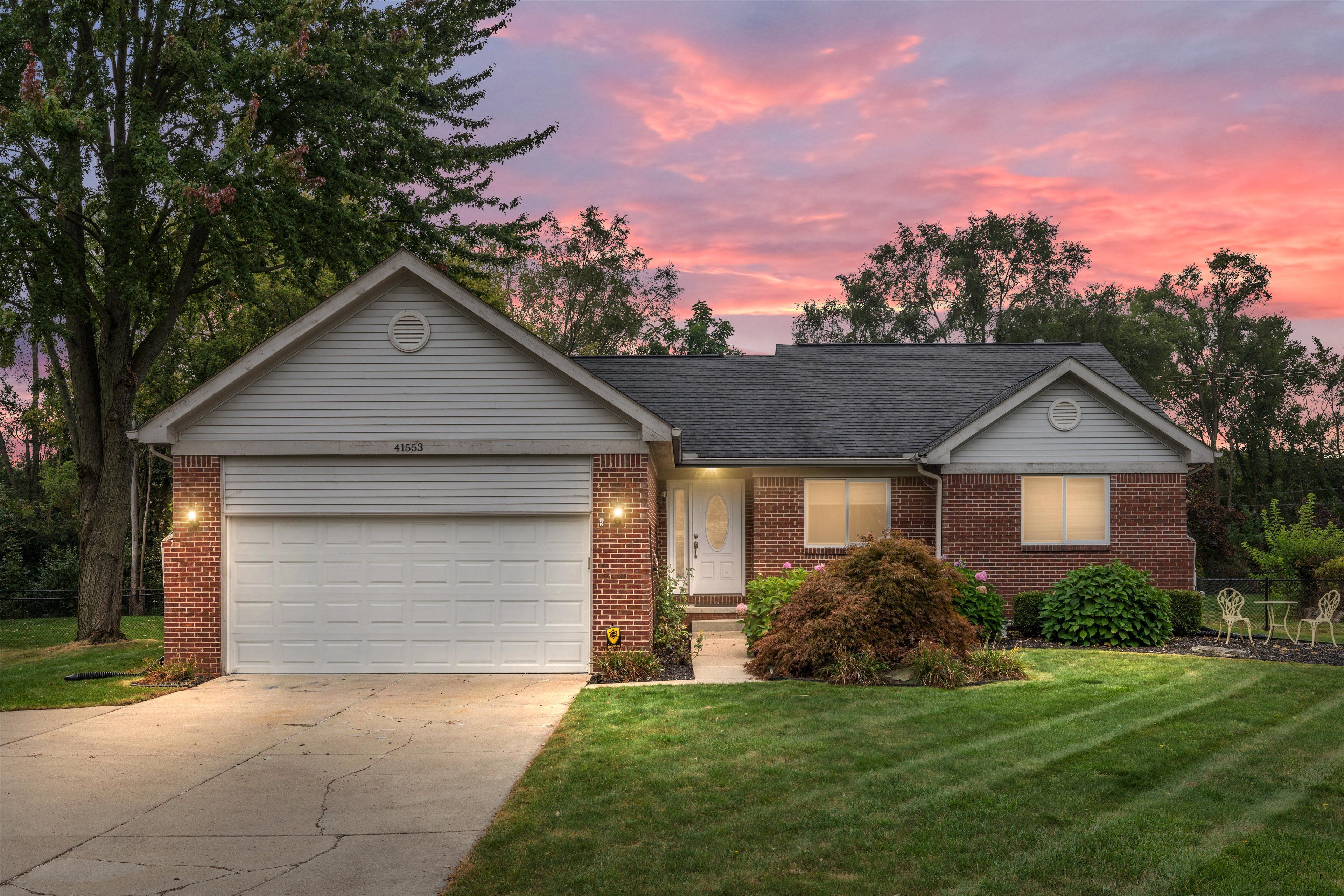 Cherry Hill Rd, Canton, MI 48188