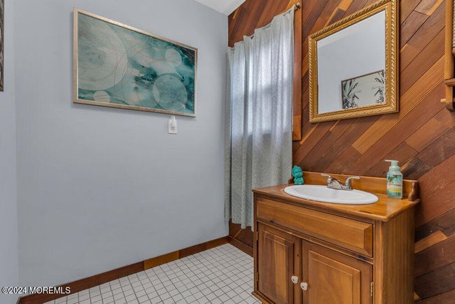 Half Bath | Image 20