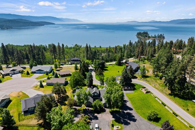 Flathead Lake steps away | Image 31