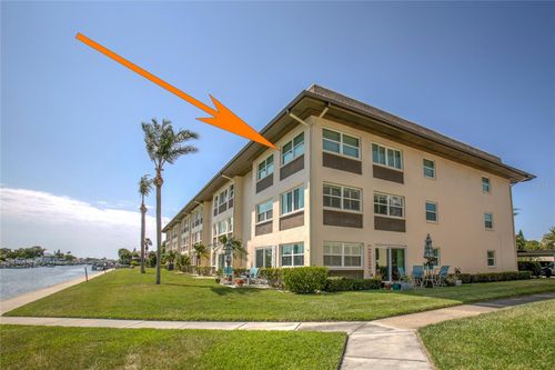 306-4452 Garnet Dr, New Port Richey, FL, 34652-3366 | Card Image
