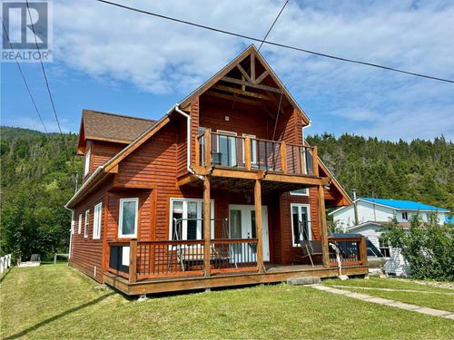 85 Main Rd, Bonne Bay, NL, A0K1P0 | Card Image