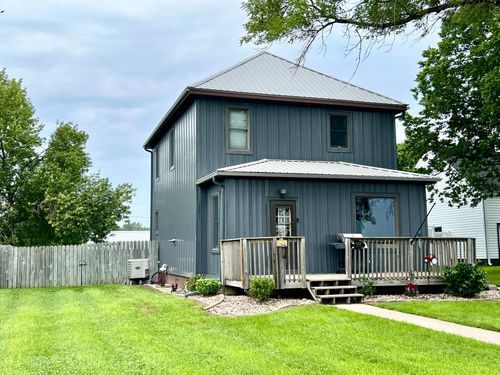 1026 Lake Ave, Graceville, MN, 56240-4855 | Card Image
