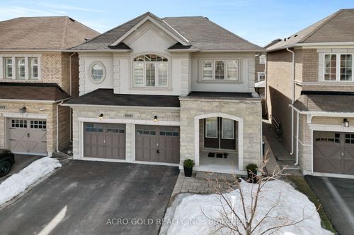 4681 Ray Lane, Burlington, ON, L7M0N9 | Card Image