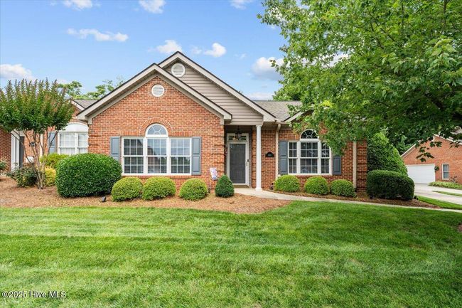 4465 Orchard Knob Ln, Townhouse with 3 bedrooms, 2 bathrooms and 2 parking in High Point NC | Image 4