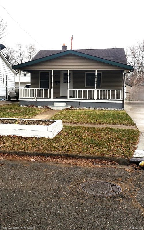 195 W Strathmore Ave, Pontiac, MI, 48340-2777 | Card Image