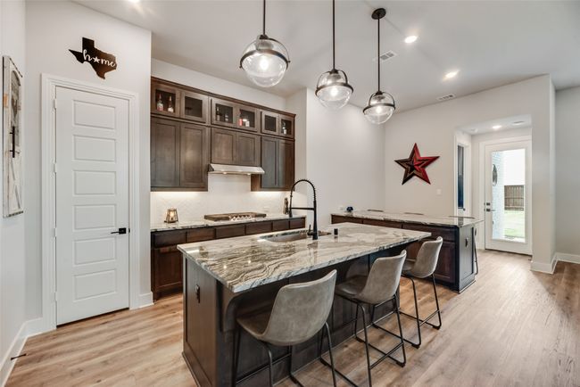 1821 Rough Ridge Trl, House other with 3 bedrooms, 2 bathrooms and null parking in Midlothian TX | Image 12