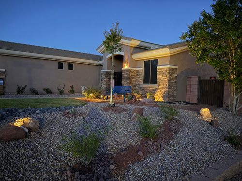 3404 E Willow Springs Dr, Washington, UT, 84780-1982 | Card Image