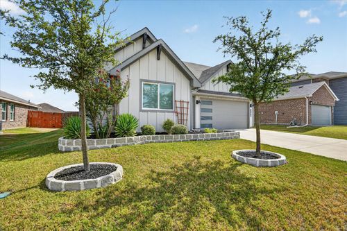 1504 Battery Park Dr, Alvarado, TX, 76009-2610 | Card Image