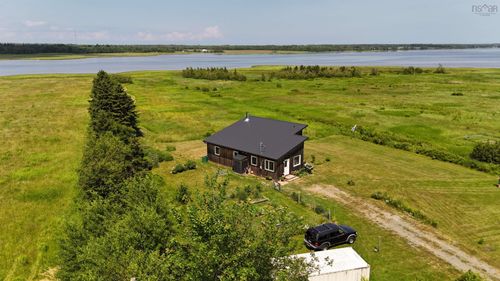 93 Fox Harbour South Rd, North Wallace, NS, B0K1Y0 | Card Image