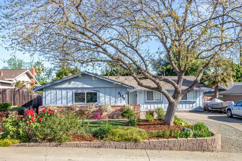 5105 Mount Rainier Drive, Sacramento, CA, 95842 | Card Image