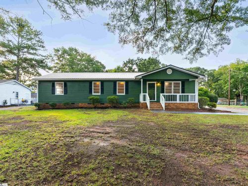 130 Pine Street Ext, Campobello, SC, 29322-9068 | Card Image