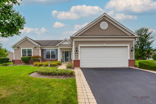 3572 Adler Ct, Mundelein, IL, 60060-6037 | Card Image