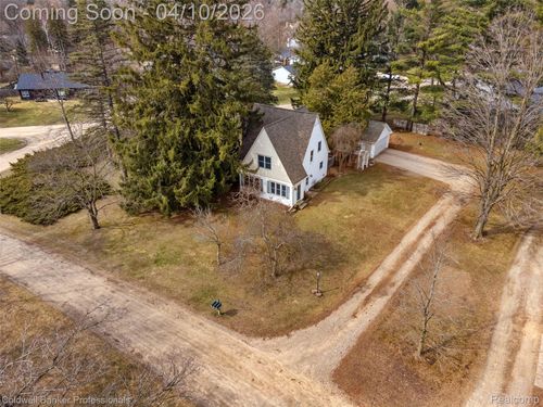 6516 Church St, Clarkston, MI, 48346-2126 | Card Image