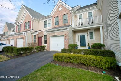 21 Fells Drive, Condo with 3 bedrooms, 2 bathrooms and null parking in Manalapan NJ | Image 3