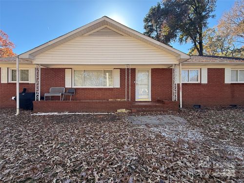 664 Denning Pl, Charlotte, NC, 28227-1280 | Card Image