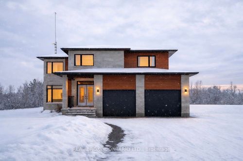 114 Smith Rd, Oxford Station, ON, K0G1T0 | Card Image