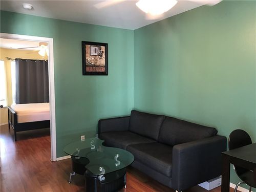 apt-304-3400 Speedway, Austin, TX, 78705-1546 | Card Image
