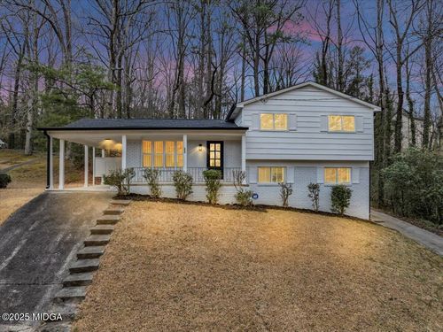 847 Magna Carta Dr Nw, ATLANTA, GA, 30318-6059 | Card Image