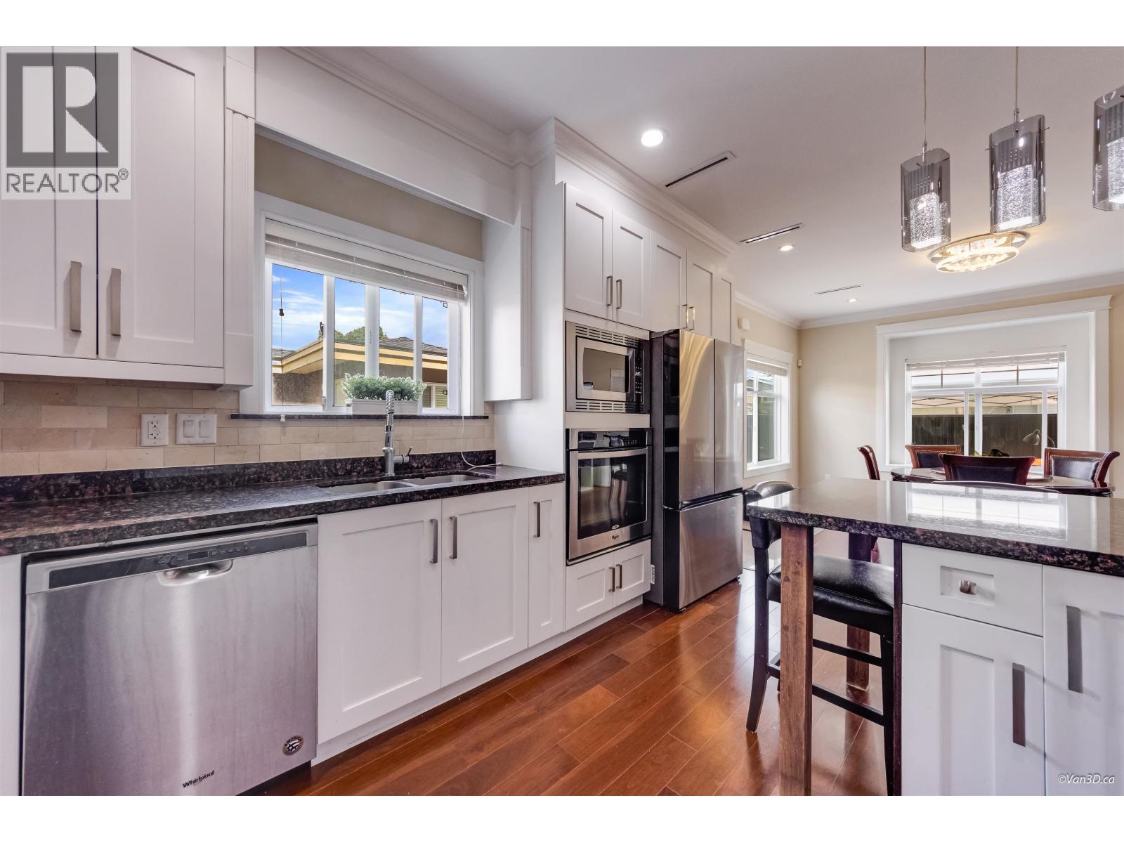 Residential in Burnaby 4