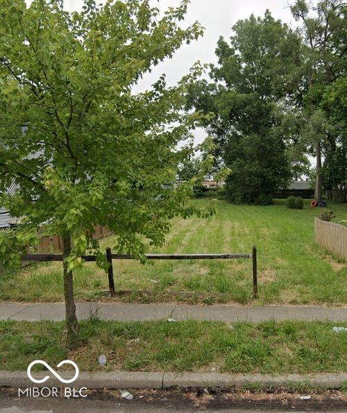 2419 N Gale St, Indianapolis, IN, 46218-3831 | Card Image