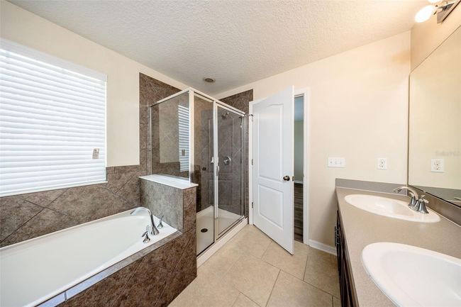 Primary en suite | Image 20