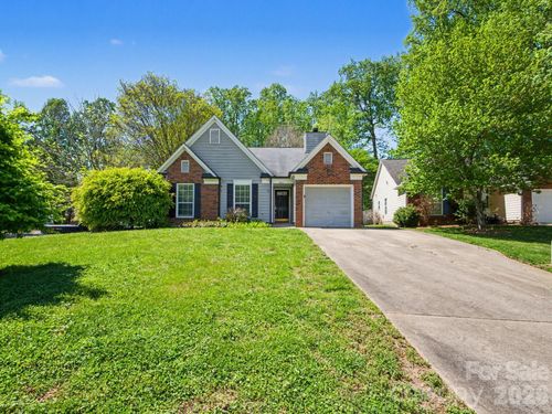 9214 Rotherham Ln, Charlotte, NC, 28216-1772 | Card Image