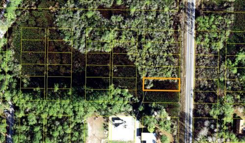 1303 Tallahassee St, Carrabelle, FL, 32322-3225 | Card Image