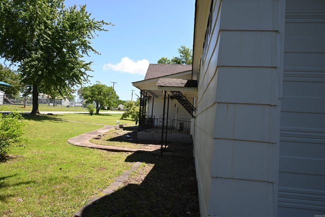 303 W Campus St, House other with 4 bedrooms, 3 bathrooms and null parking in Marshall AR | Image 14