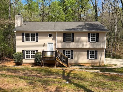 100 Stone Creek Dr, Covington, GA, 30016-8040 | Card Image