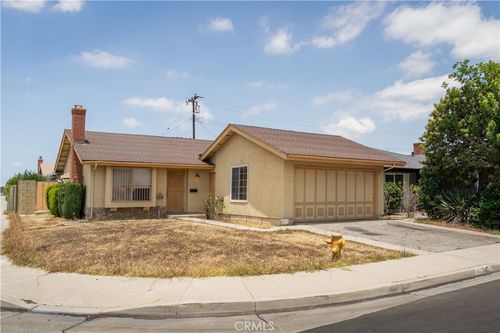 23045 Delford Ave, Carson, CA, 90745-4727 | Card Image