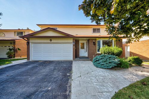 8 Deerfield Crt, Whitby, ON, L1N5V1 | Card Image