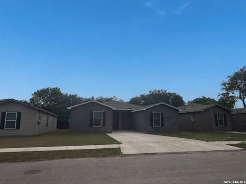 831 Escalon Ave, San Antonio, TX, 78221-2049 | Card Image