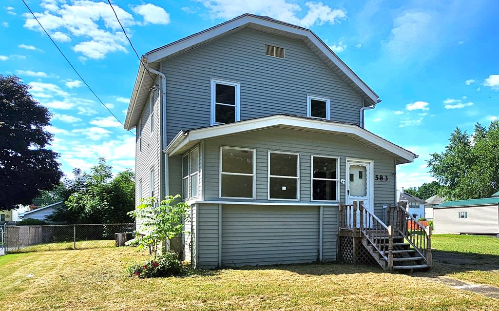 Cypress St, Elmira, NY 14904