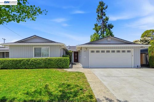 845 Cottonwood Dr, Cupertino, CA, 95014-4621 | Card Image