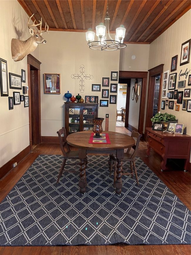 300 Nw 2 Nd St, House other with 2 bedrooms, 2 bathrooms and null parking in Hubbard TX | Image 18