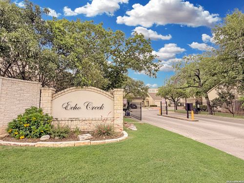8519 Echo Creek Ln, San Antonio, TX, 78240-4979 | Card Image