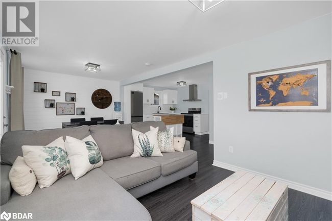 11 James Street, House other with 2 bedrooms, 1 bathrooms and 4 parking in Orillia ON | Image 8