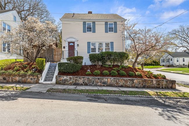 244 Summer St, House other with 3 bedrooms, 2 bathrooms and 6 parking in Cranston RI | Image 4