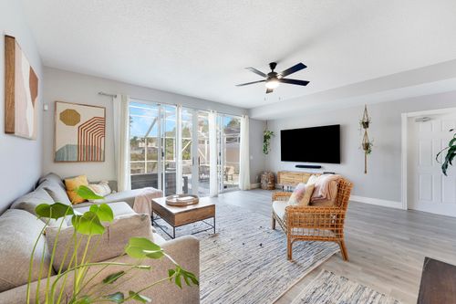 207 Fortuna Dr, Palm Beach Gardens, FL, 33410-4317 | Card Image