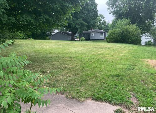 512 2nd St, Lacon, IL, 61540-1645 | Card Image