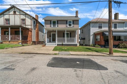 1106 Wade St, Aliquippa, PA, 15001-3941 | Card Image