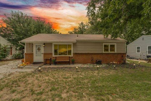 428 German Ave, Haysville, KS, 67060-1638 | Card Image