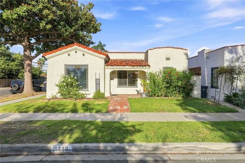 2390 Oregon Ave, Long Beach, CA, 90806-4145 | Card Image