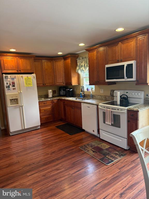 Residential Lease in SEWELL 2