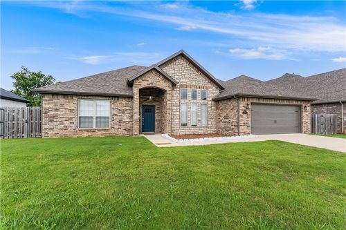 1930 Sunrise Cir, Centerton, AR, 72719-5017 | Card Image
