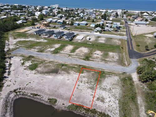 9482 Tulip Ave, Port St. Joe, FL, 32456 | Card Image