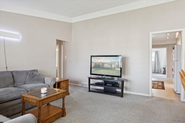2941 Longmeadow Dr, House other with 3 bedrooms, 2 bathrooms and null parking in Trenton MI | Image 9