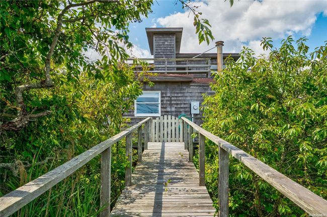 1 Whalebone Walk, House other with 3 bedrooms, 3 bathrooms and null parking in Patchogue NY | Image 23