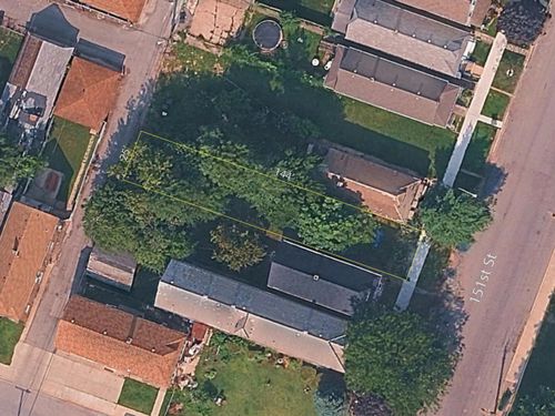 916 W 151st St, East Chicago, IN, 46312-3818 | Card Image