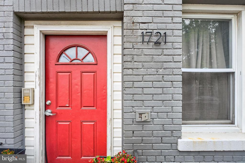 Residential in WASHINGTON 2